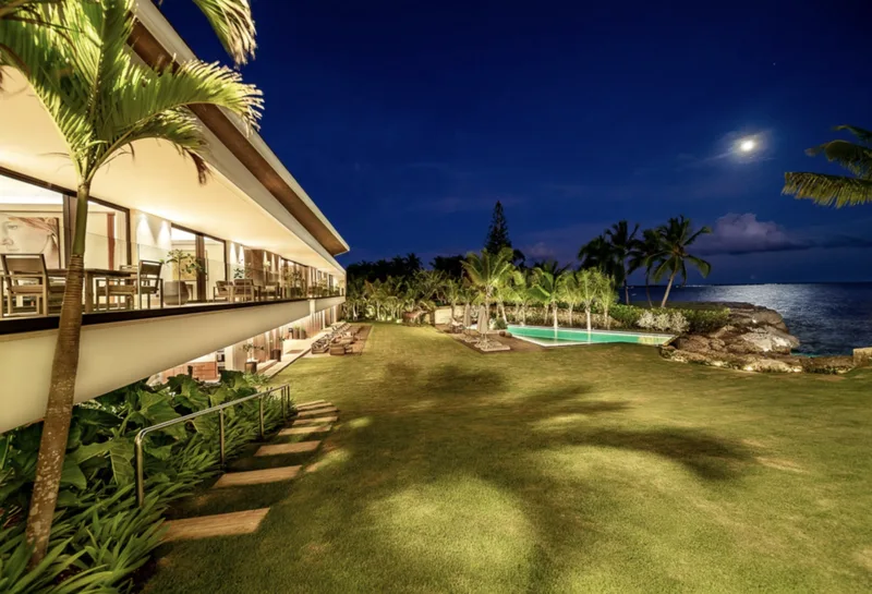 Nigh view Villa Beach Front - Casa de Campo, La Romana