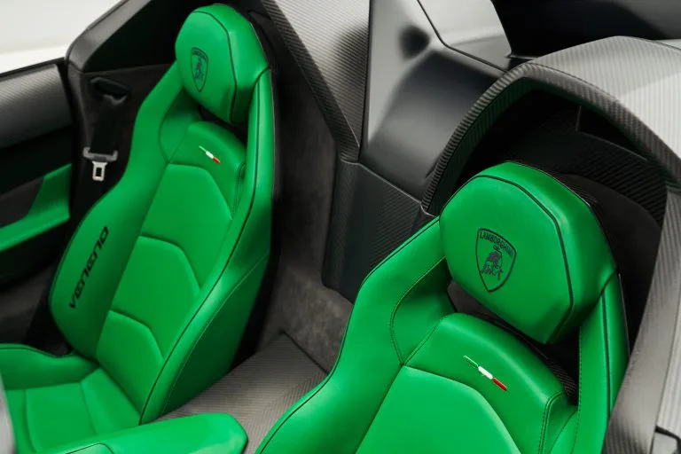 2015 Lamborghini Veneno Roadster interior for sale $10,000,000 on ForSuperRich.com VIP MOTORS Dubai