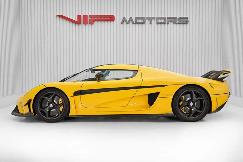ForSuperRich.com for sale 2019 Koenigsegg Regera Yellow limited Edition 1 OF 80 interior I For Super Rich 