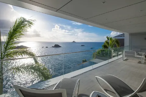 Luxury Villa Axel Rock Hillside in Gustavia, 4 bedrooms in St Barth available rental For Super Rich