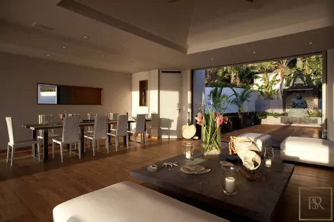 Luxury Villa Vitti enormous (39 x 16 ft) heated infinity pool, 5 bedrooms in St Barth Vitti rental For Super Rich