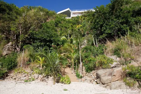 Luxury Villa Vitti enormous (39 x 16 ft) heated infinity pool, 5 bedrooms in St Barth top rental For Super Rich