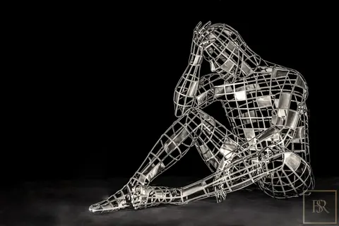 Sculpture The Weeper - Mathieu Isabelle Canada for sale For Super Rich
