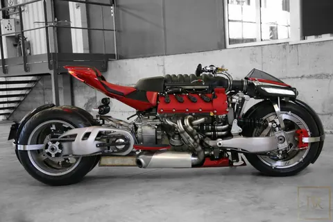 Motorcycle LM 847 LAZARETH Luxury for sale For Super Rich