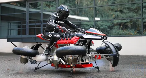UNIQUE 1 OF 5 Flying Motorcycle LMV 496 - LAZARETH