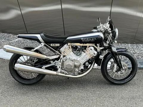 BROUGH SUPERIOR SS100 ULTIMATE 1 of 19 91,500 for sale For Super Rich BROUGH SUPERIOR SS100 ULTIMATE 1 of 19 91,500 for sale For Super Rich