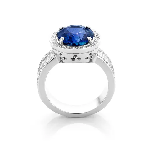 Ring One of a Kind N°139 -  Celine Roelens Belgium for sale For Super Rich