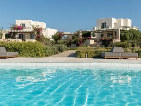 Elegant Hotel Beach Front stunning sea views, 18 bedrooms in Paros