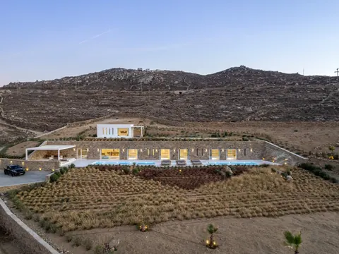 Architectural Villa Panoramic View, sea and nature views from every angle, 6 bedrooms in Mykonos prix for sale For Super Rich