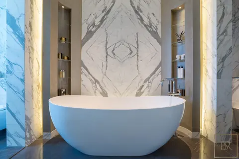 Luxury Penthouse Panoramic View The 118 in Downtown, 6 bedrooms in Dubai value for sale For Super Rich