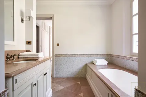Luxury Villa Panoramic View 10mn to the Croisette, 8 bedrooms in Cannes luxury for sale For Super Rich