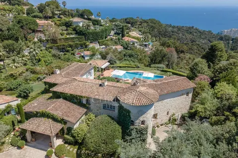Premium Villa Breathtaking panoramic sea view over the sea ​​and the Glaïeuls  swimming pool, pool house bowling, 8 bedrooms in Cannes - French Riviera buy for sale For Super Rich