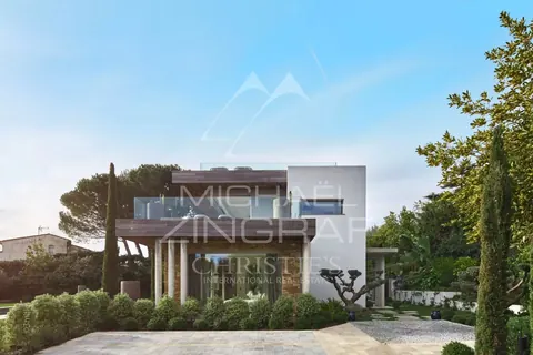 Modern Villa in city center Heated swimming pool 14x5m, 5 bedrooms in Cap d'Antibes MZILO1386 rental For Super Rich