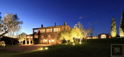 Luxury Villa Mas Mateu 18th century Spanish estate, 16 bedrooms in Sant Climent de Peralta