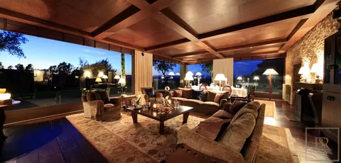 Luxury Villa Mas Mateu 18th century Spanish estate, 16 bedrooms in Sant Climent de Peralta expensive rental For Super Rich