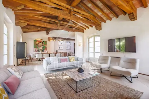 Provençal Villa Heart of nature close to the beaches, 6 bedrooms in Ramatuelle - French Riviera price rental For Super Rich