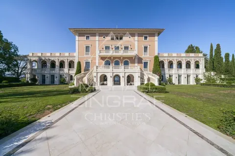 Century Castle ONE-OF-THE-KIND Landscaped garden with unique pool, several bedrooms in Cannes deal rental For Super Rich