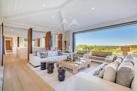 Design Villa Infinity pool, outdoor bar, petanque, hammam, fitness Near Beaches, 6 bedrooms in Saint Tropez search rental For Super Rich