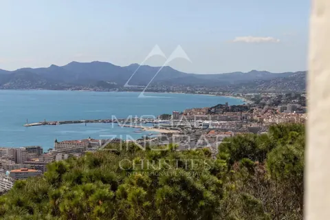 Century Castle Built 1895 Château Louis XIII, 8 bedrooms in Cannes - French Riviera property for sale For Super Rich