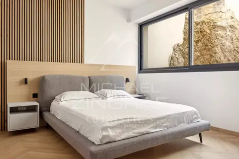 Contemporary Villa Panoramic sea and hills views infinity pool, 5 bedrooms in Chateauneuf Grasse Classified ads rental For Super Rich