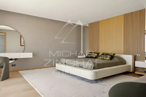 Contemporary Villa  breathtaking sea and hills views 14x4.5m mirror pool, 5 bedrooms in Roquefort Les Pins ultra luxury rental For Super Rich