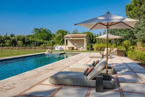 Luxury Villa near the beach Pampelonne Fenced swimming pool, jacuzzi, fitness room, petanque court, 5 bedrooms in Ramatuelle 0 rental For Super Rich