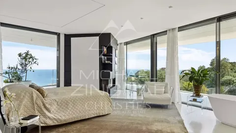 Contemporary Villa 5mn from Monaco panoramic sea view, 5 bedrooms in Beausoleil - French Riviera top rental For Super Rich