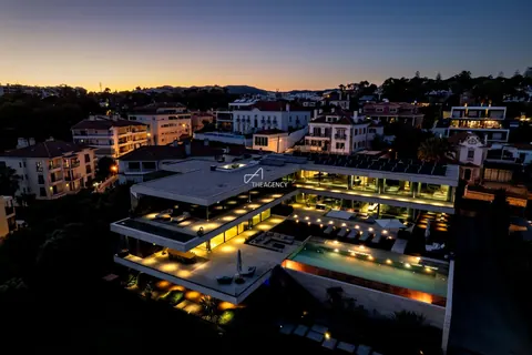 Design Villa ESTORIL, 2 Swimming pool indoor & outdoor, 5 bedrooms in Cascais photos for sale For Super Rich