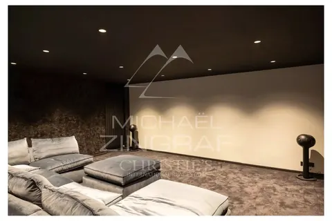Bastide Villa Built 1920 hillside panoramic view of the sea and the Esterel mountains, 13 bedrooms in Mougins - French Riviera price for sale For Super Rich