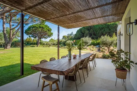 Luxury Villa near the beach Pampelonne Fenced swimming pool, jacuzzi, fitness room, petanque court, 5 bedrooms in Ramatuelle MZILOST1411 rental For Super Rich