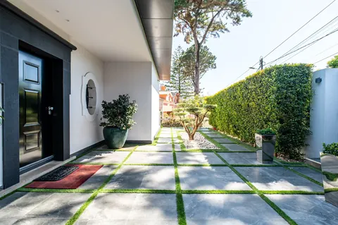 Modern Villa Sea View Swimming pool, 4 bedrooms in Estoril TAPT01-1296_RRR_MLS 661931 for sale For Super Rich