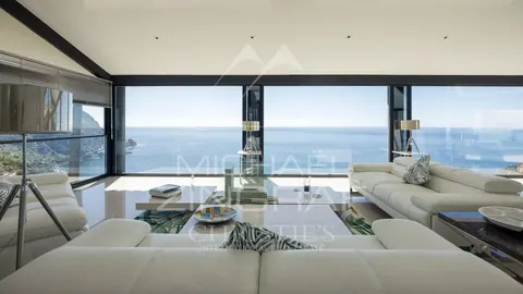 Contemporary Villa overflow swimming pool sea view between Monaco and Saint-Jean Cap Ferrat, 4 bedrooms in Eze price rental For Super Rich