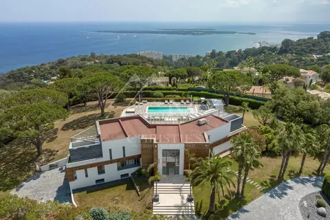 Contemporary Villa Sea View Heated swimming pool, jacuzzi, 5 bedrooms in Vallauris best rental For Super Rich