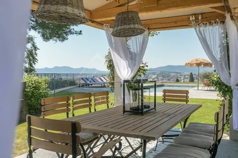 Premium Villa Secured domain Heated salted pool of 12x4m, 4 bedrooms in Cannes property rental For Super Rich