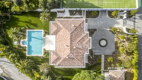 Luxury Villa New Florentine ​Super Cannes indoor swimming pool, wellness, sauna and hammam, 7 bedrooms in Vallauris MZILO1554 rental For Super Rich