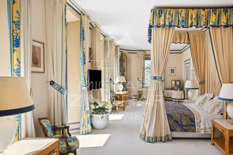 Century Castle Built 1895 Château Louis XIII, 8 bedrooms in Cannes - French Riviera search for sale For Super Rich