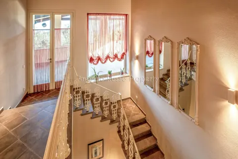 Elegant Villa Panoramic View Vineyards view, 15 bedrooms in Firenze Toscana photo for sale For Super Rich