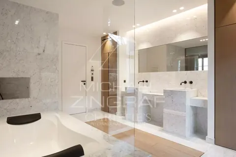 Luxury Villa Top-of-the-range amenitie 15x6m heated swimming pool, 7 bedrooms in Mougins - French Riviera price for sale For Super Rich