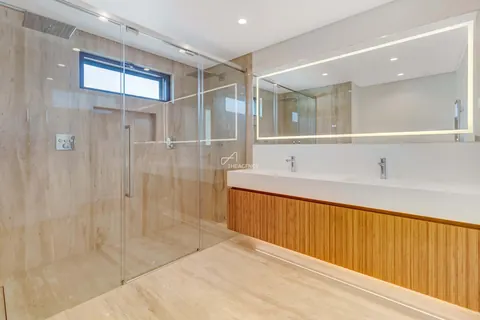 Minimalism Villa Swimming pool, 5 bedrooms in Cascais image for sale For Super Rich