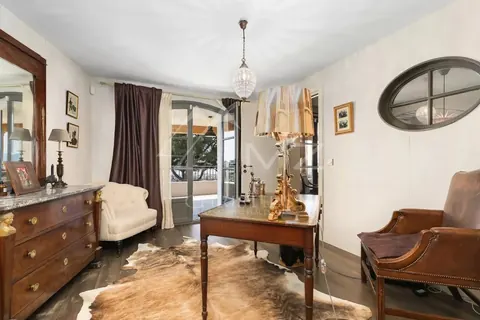 Premium Villa Secured domain Heated salted pool of 12x4m, 4 bedrooms in Cannes Classified ads rental For Super Rich