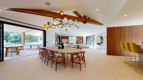 Premium Villa heated swimming pool 16mx4.5m professional kitchen, 5 bedrooms in Saint Tropez available rental For Super Rich