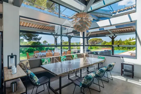 Modern Villa Direct beach access waterfront terrace sea view, 5 bedrooms in Ramatuelle best rental For Super Rich