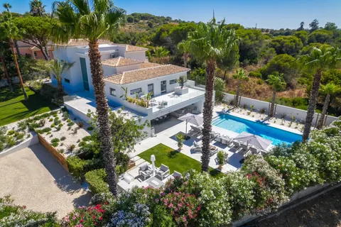 Luxury Villa Heated swimming pool, 5 bedrooms in Fonte Coberta - Lameiro HAB_304 for sale For Super Rich