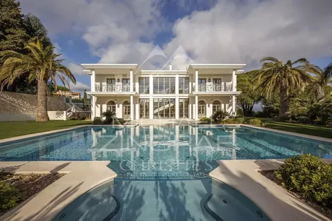 Luxury Villa New Florentine ​Super Cannes indoor swimming pool, wellness, sauna and hammam, 7 bedrooms in Vallauris expensive rental For Super Rich