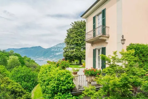Historic Estate Villa Panoramic View, 8 bedrooms in Bellagio - lake Como value for sale For Super Rich