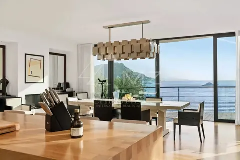 Luxury House Panoramic View hammam, jacuzzi, infinity pool, lift, roof terrace, 5 bedrooms in Saint Jean Cap Ferrat deal rental For Super Rich