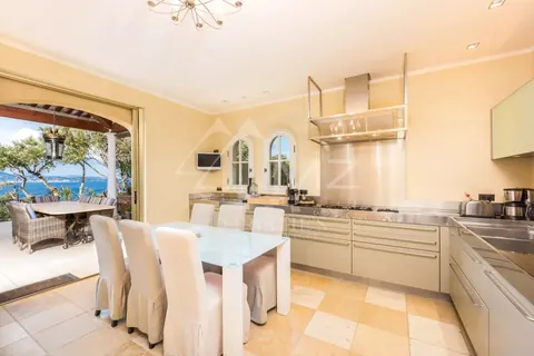 Provençal Villa Panoramic sea view In private and secure domain, 4 bedrooms in Gassin - French Riviera vacation rental For Super Rich