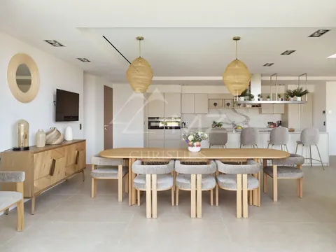 Contemporary  Villa Heated swimming pool 16x4m near center and beaches, 6 bedrooms in Saint Tropez vacation rental For Super Rich