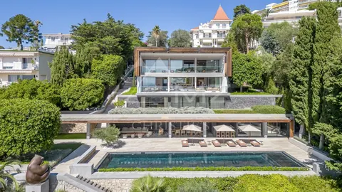 High-end Villa heated swimming pool, Synthetic tennis landscaped park, 7 bedrooms in Cannes - French Riviera 0 rental For Super Rich