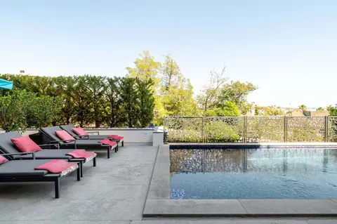 Modern Villa Sea View Swimming pool, 4 bedrooms in Estoril prix for sale For Super Rich